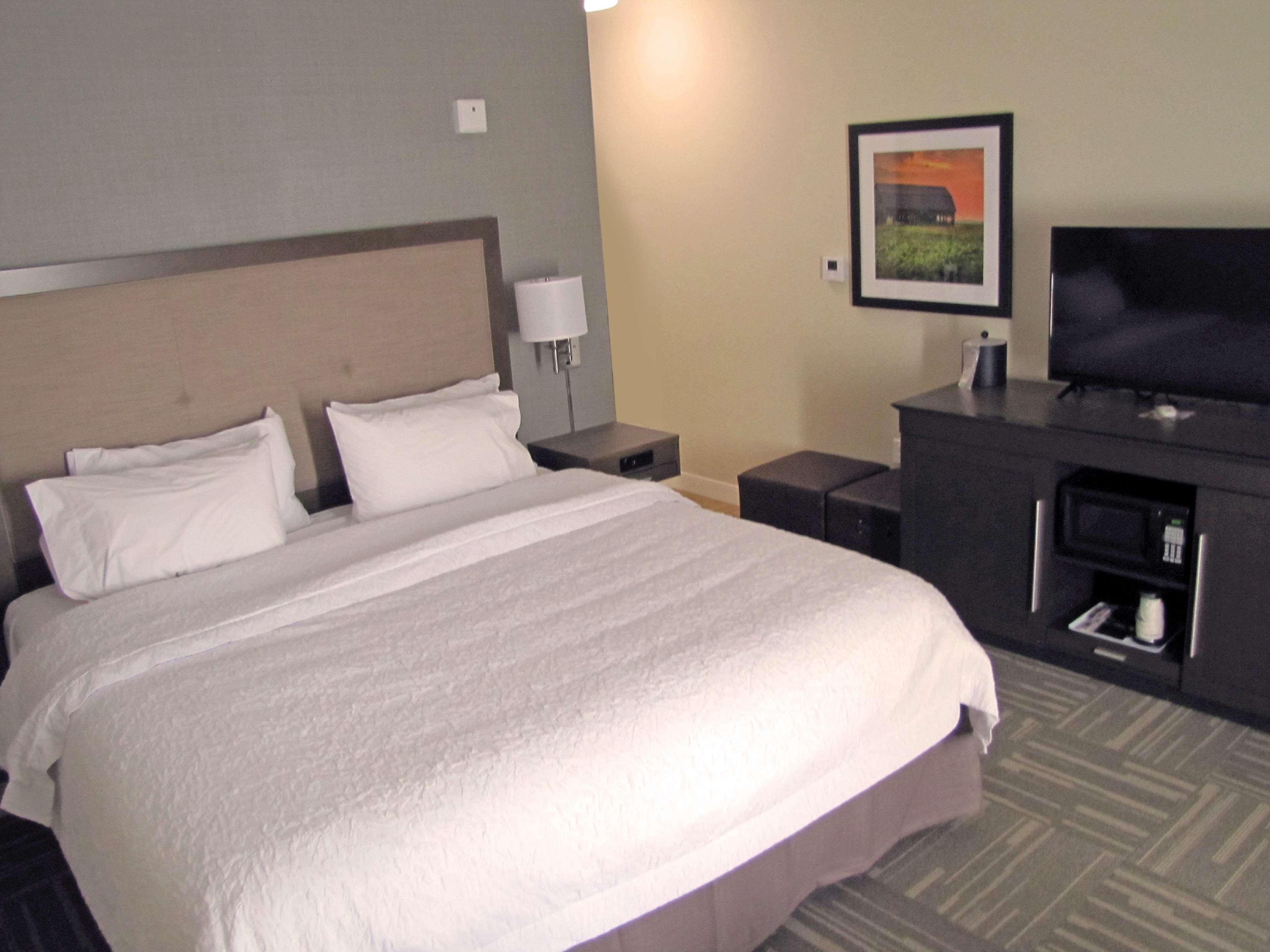 Hampton Inn Mcpherson Eksteriør bilde