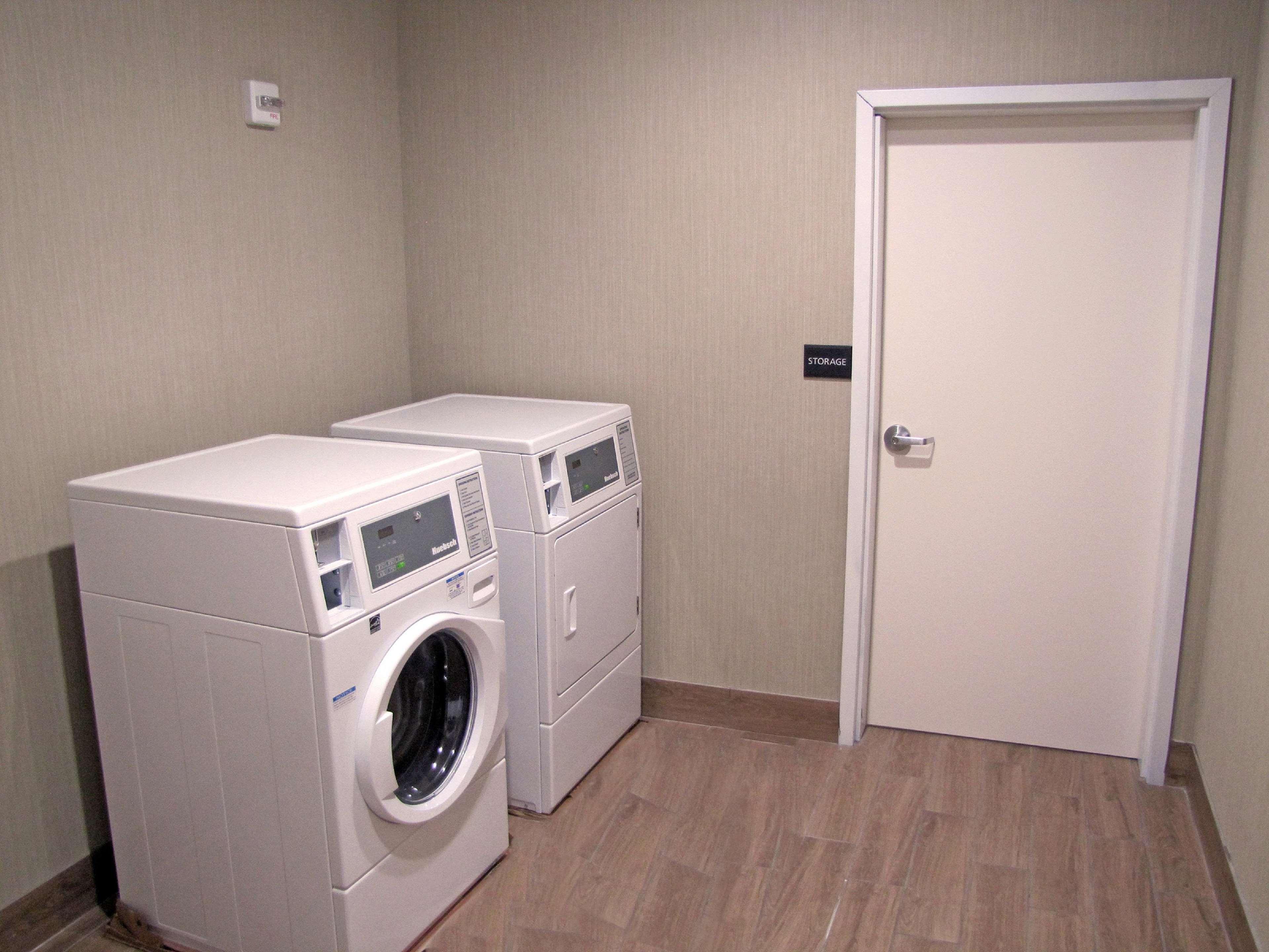 Hampton Inn Mcpherson Eksteriør bilde