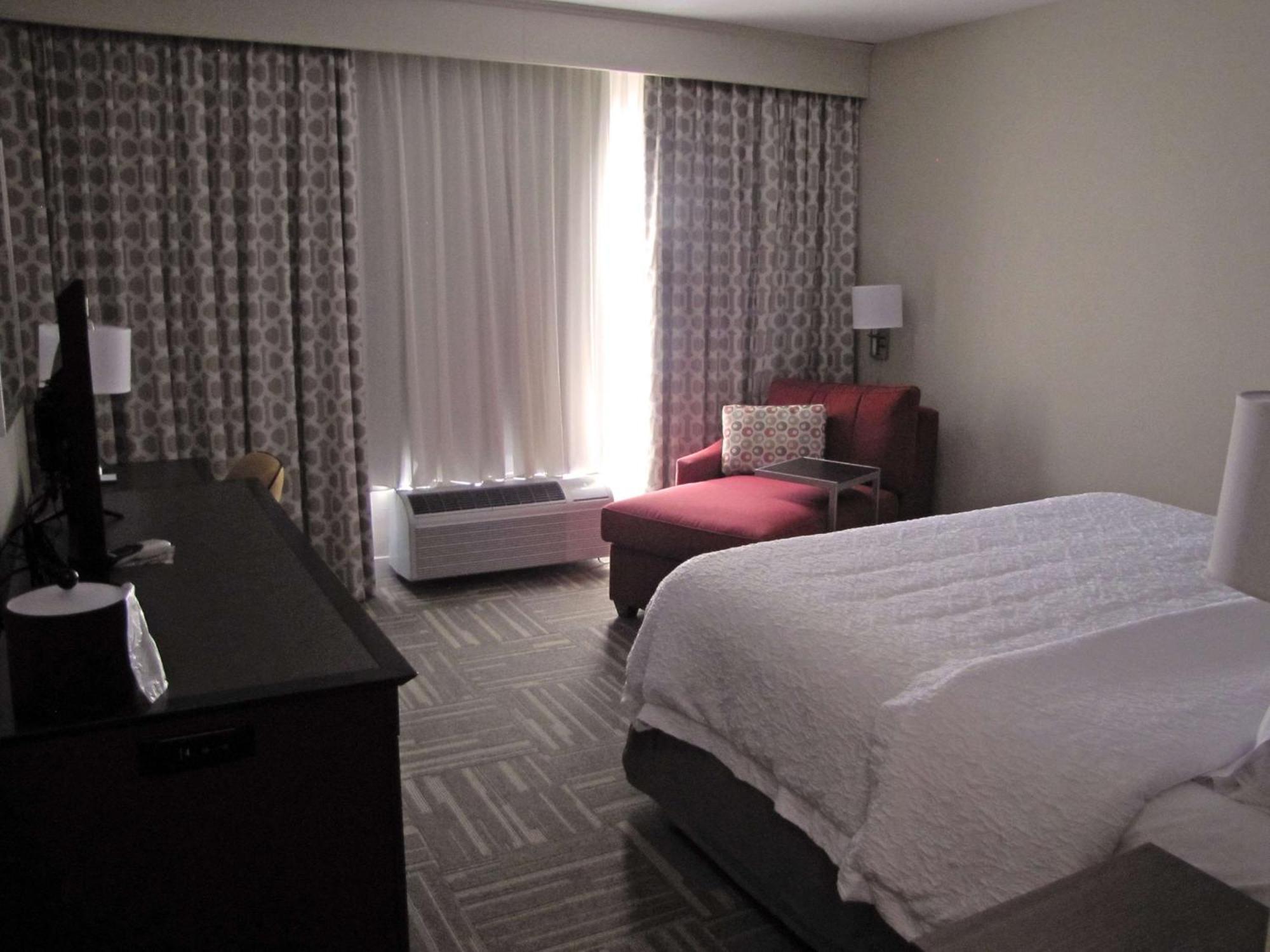 Hampton Inn Mcpherson Eksteriør bilde