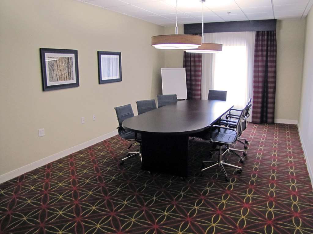 Hampton Inn Mcpherson Fasiliteter bilde